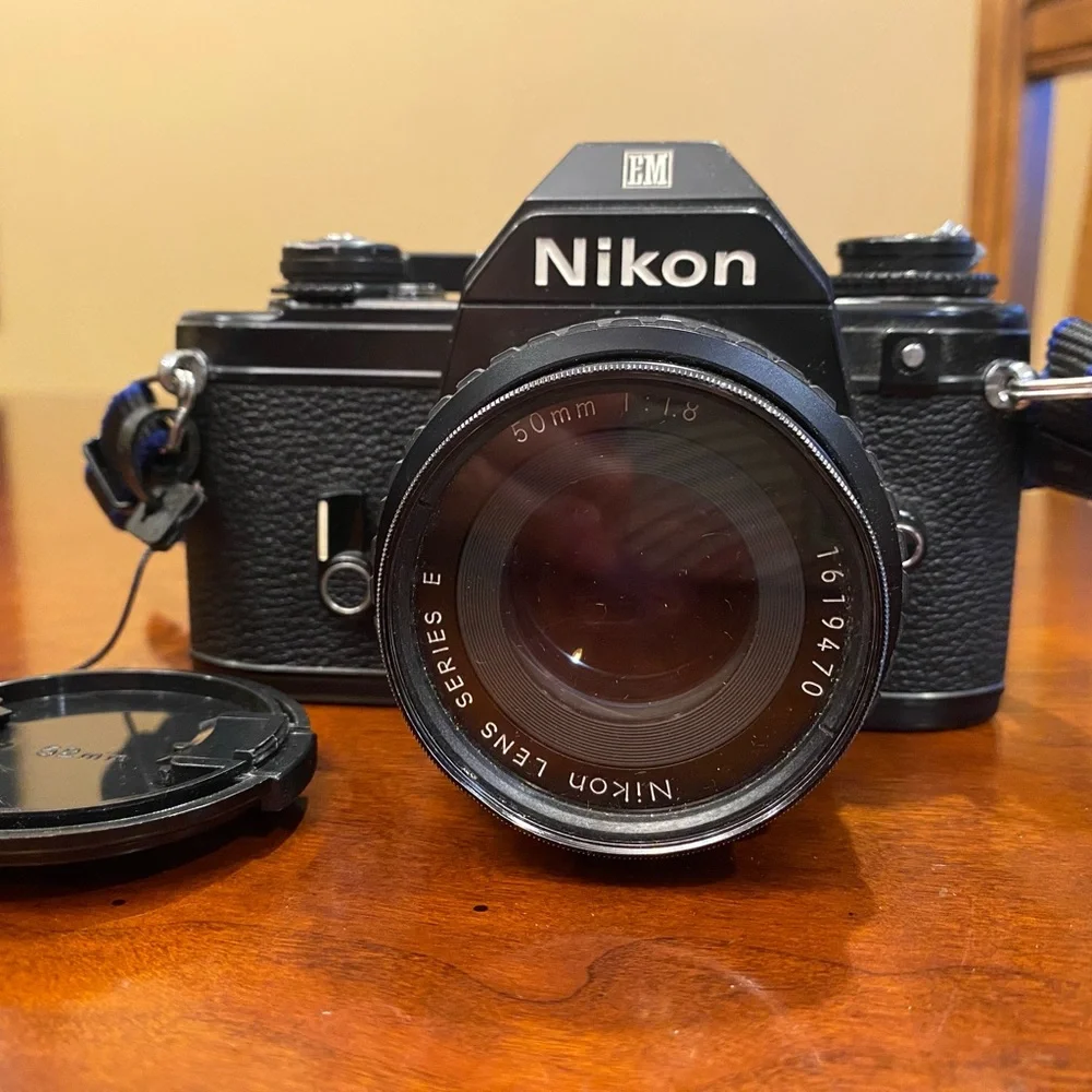 Nikon Em 35mm Film Camera SLR Body W/lens 50mm